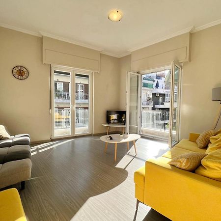 Wsd Golden Times 8 Apartment Hotel Atene Esterno foto
