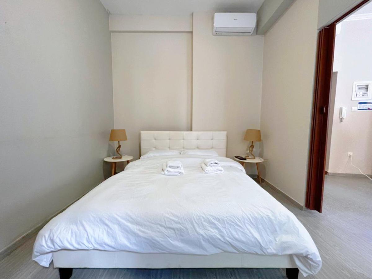 Wsd Golden Times 8 Apartment Hotel Atene Esterno foto