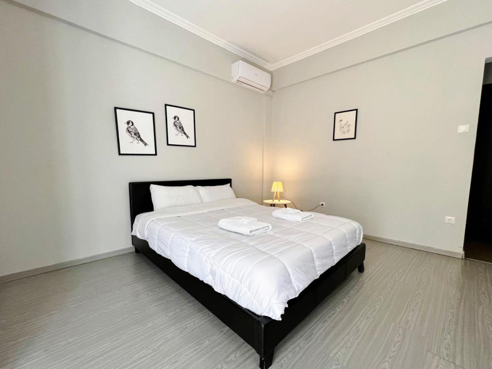 Wsd Golden Times 8 Apartment Hotel Atene Esterno foto