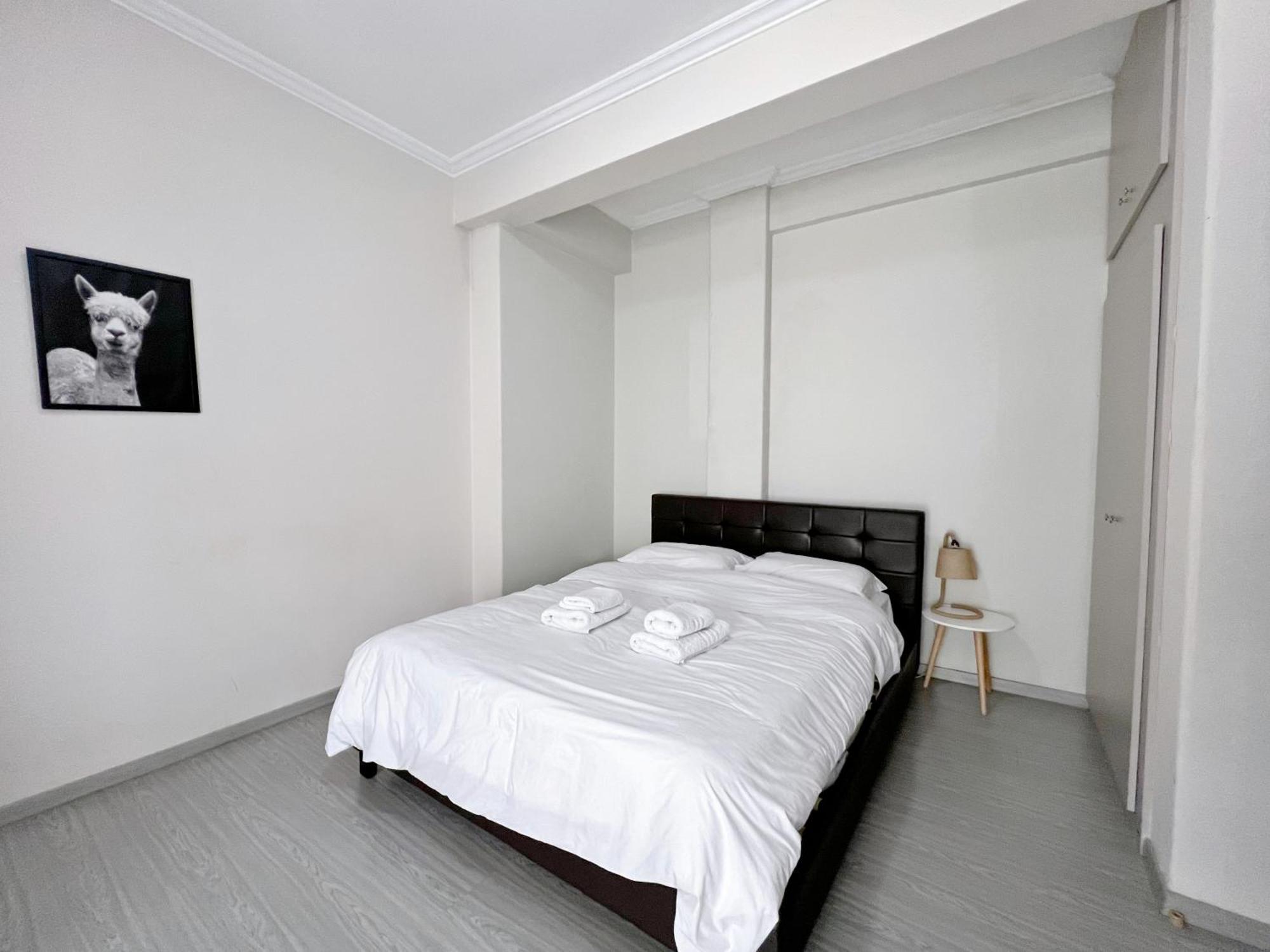 Wsd Golden Times 8 Apartment Hotel Atene Esterno foto
